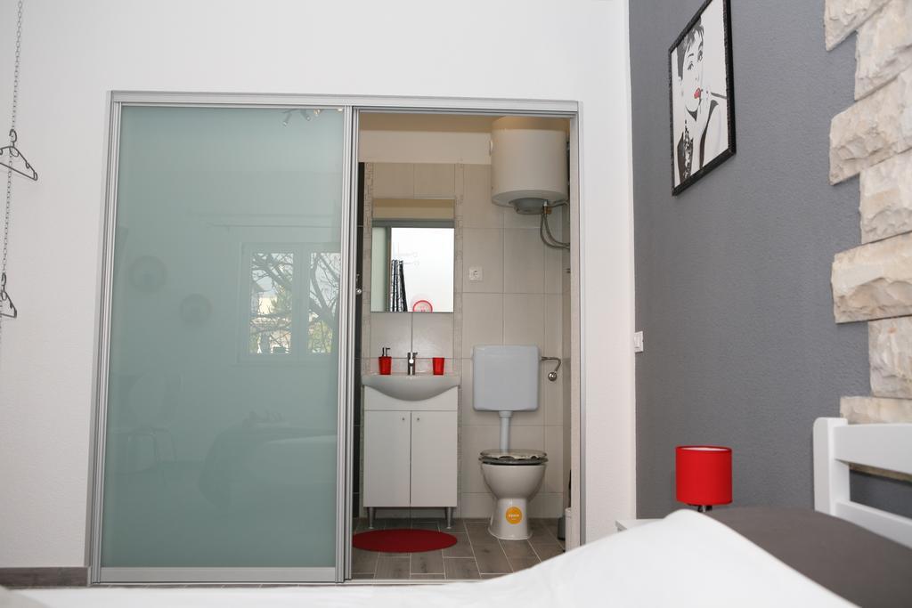 Apartments & Room Dijana โตรกีร์ ห้อง รูปภาพ