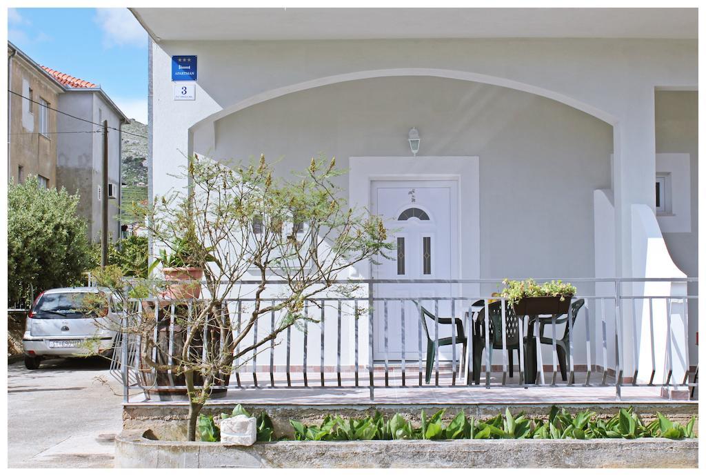 Apartments & Room Dijana โตรกีร์ ห้อง รูปภาพ